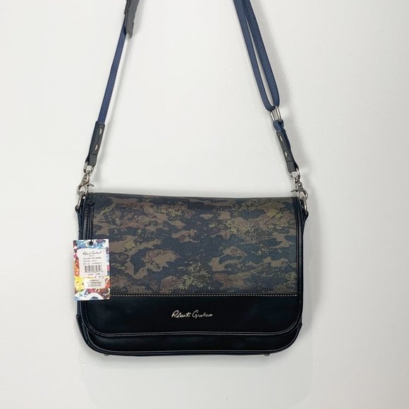 Robert Graham Other - NWT • Robert Graham Cormac Camo Messenger Bag